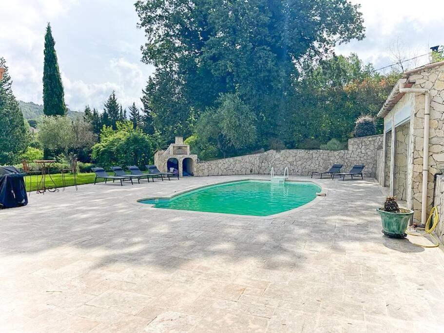 Belle Villa Avec Jardin Piscine Et Salle De Sport Montauroux Bagian luar foto